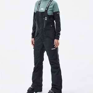 Montec Fawk W
Ski Pants Women Black Overalls